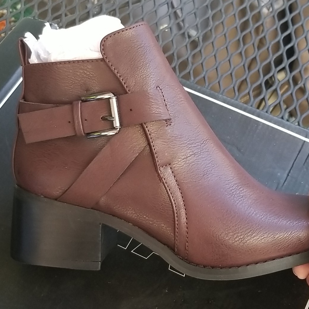 NEW Booties - Picture 4 of 5